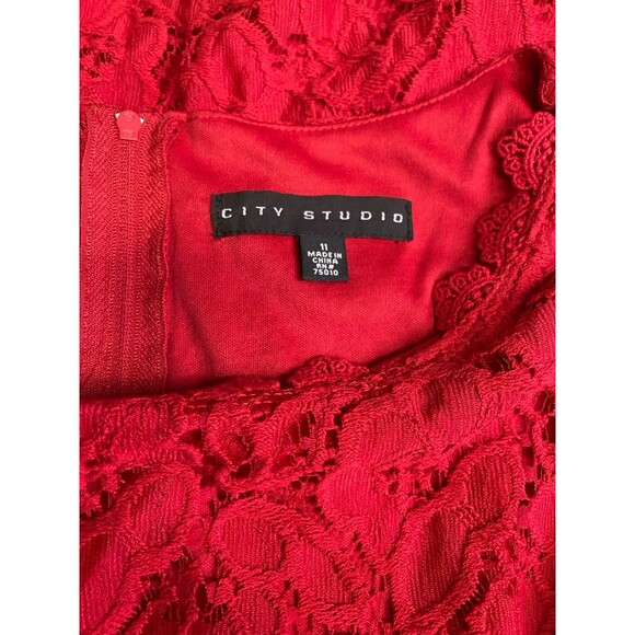 City Studio Juniors Fit & Flare Red Floral Lace Special Occasion Dress Size 11 - Picture 8 of 14